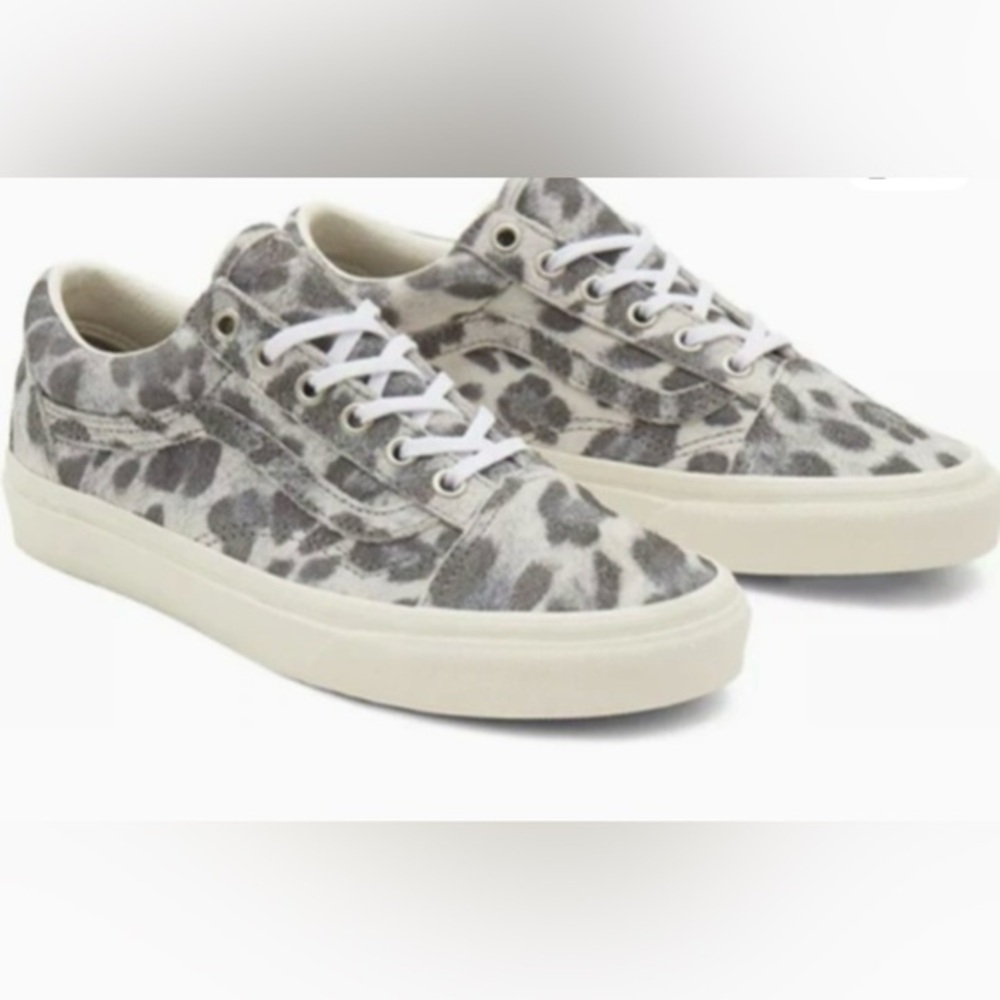 Vans Old Skool Hairy Suede Upper Off The Wall Gray & Cream M3.5 W5.0 NWT